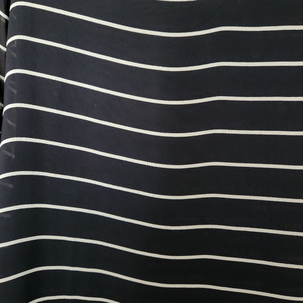 Banana Republic Bell Sleeve Blouse ~NAVY ~XS - Picture 4 of 7